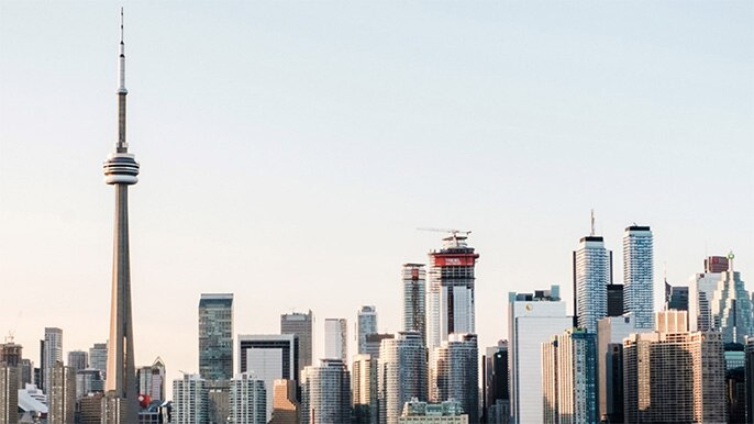 Toronto city skyline 